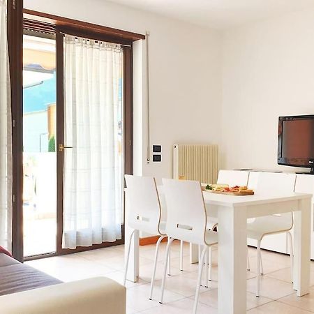Sun & Fun Apartment - Morena Riva del Garda Buitenkant foto